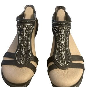 Easy Spirit Sandals size 7